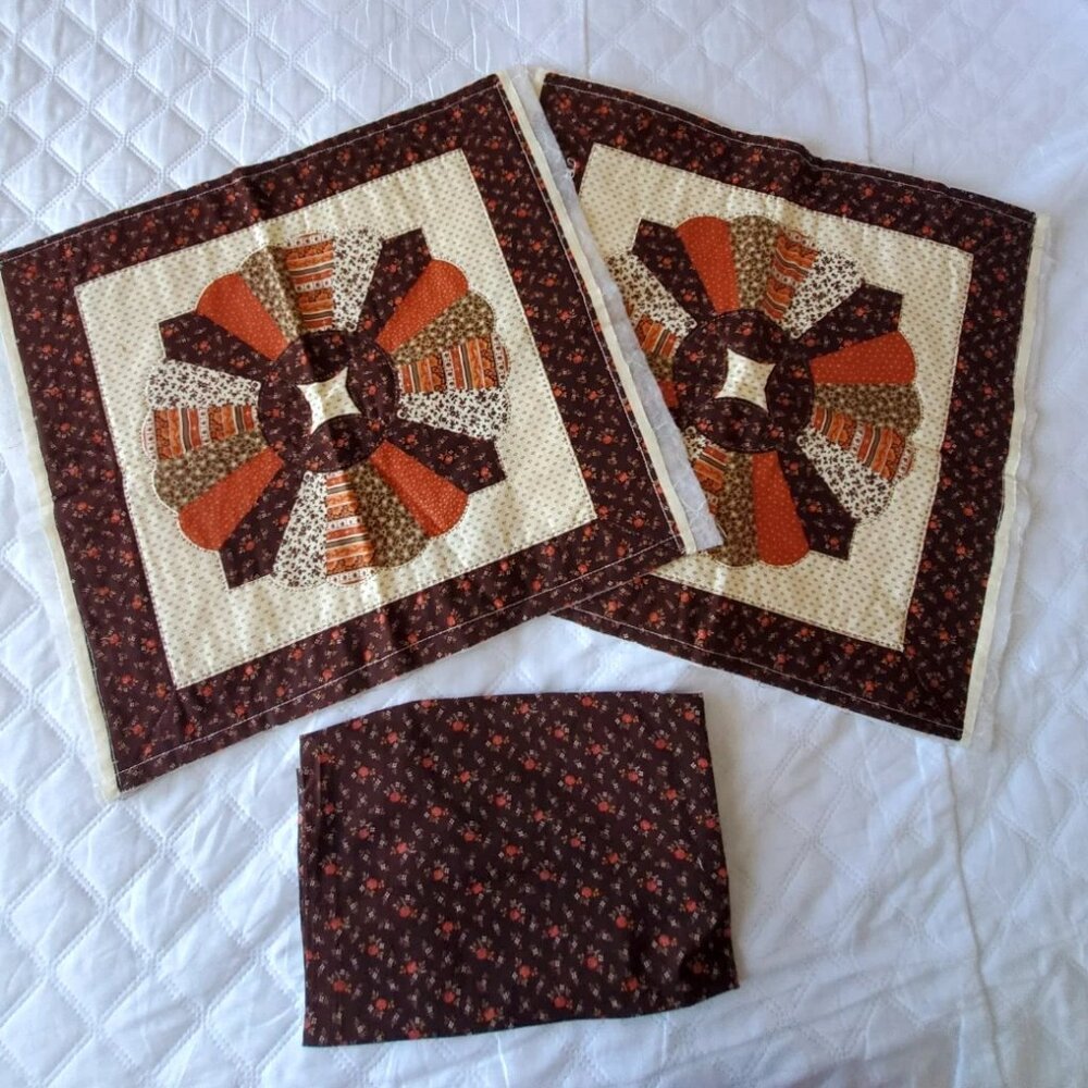 QUILTED PILLOW PRINTED PADDED BLOCKS LOT VINTAGE NEW 16"X16" and 42" X 19" PANEL